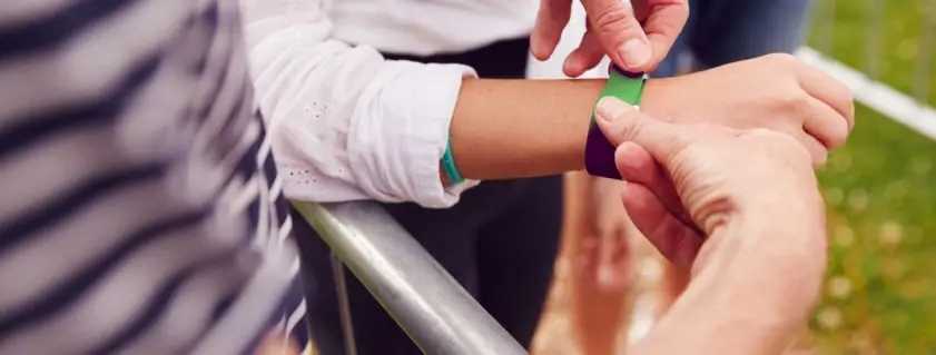 Polsbandjes voor festivaltoegang