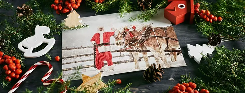 Kerstkaart met kerstman illustratie