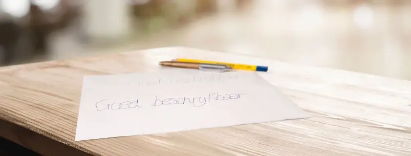 Beschrijfbaar briefpapier voor printer en pen