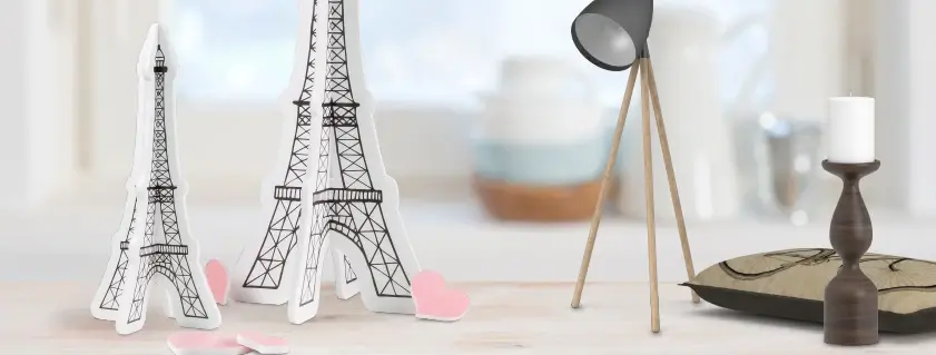 Creatieve Eiffeltoren gemaakt van foamboard