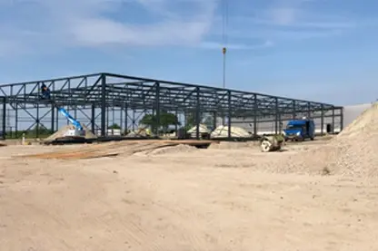 Staalconstructie nieuwe pand van Simian